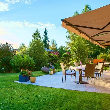 Garten - Sallerhof Hotell