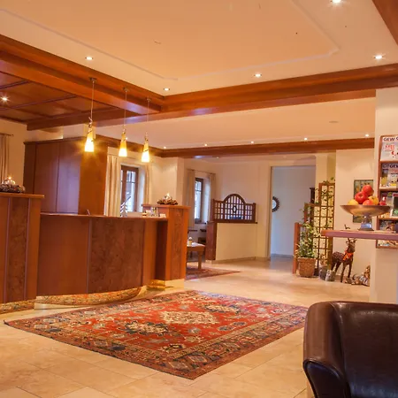 Garten - Sallerhof Hotel