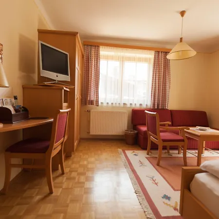 Szálloda Garten - Sallerhof Grödig