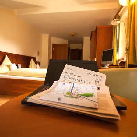 Garten - Sallerhof 4* Grödig