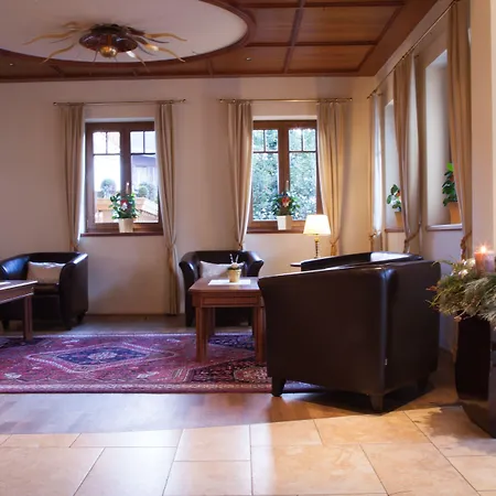 Garten - Sallerhof 4* Grödig