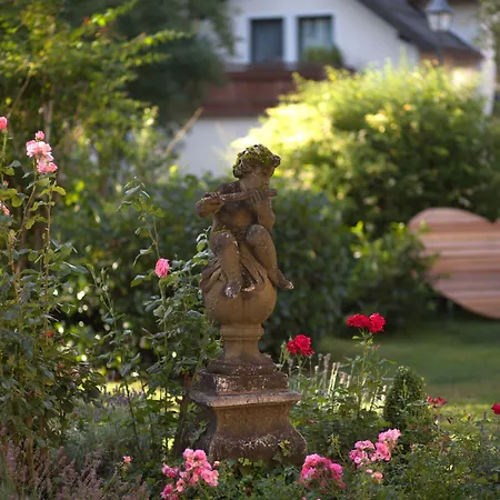 Garten - Sallerhof 4* Grödig