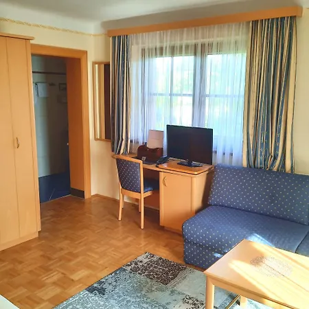 Garten - Sallerhof Szálloda 4*