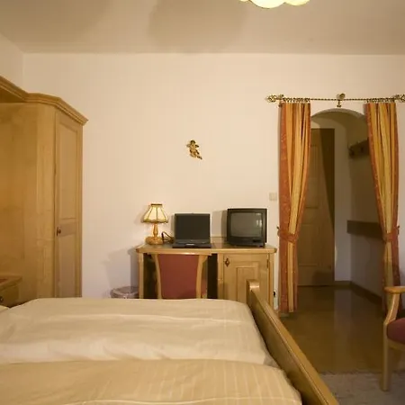 Szálloda Garten - Sallerhof