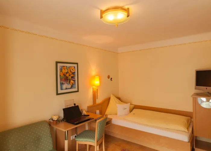 Garten - Sallerhof 그로딕